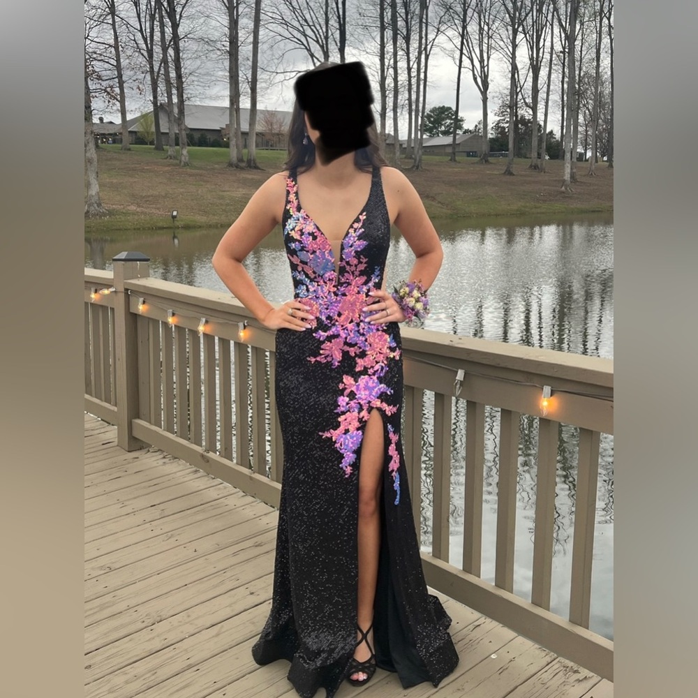 Amarra size 4 prom dress